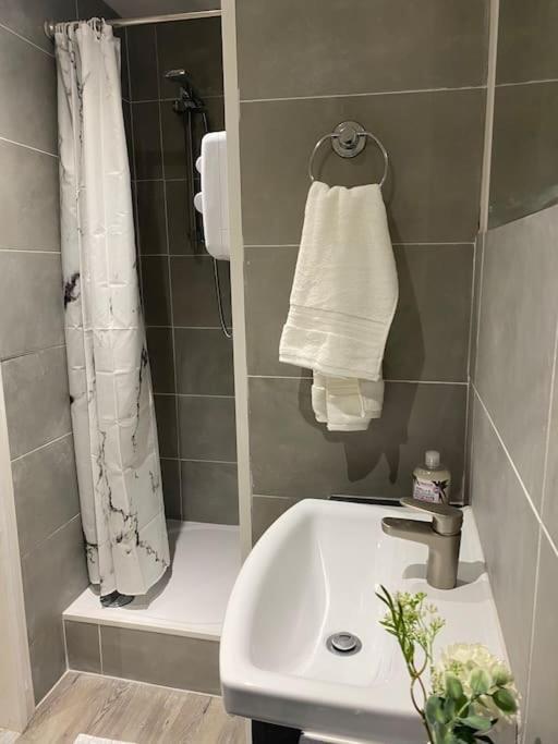 Cosy Studio Apartment Waterlooville Esterno foto